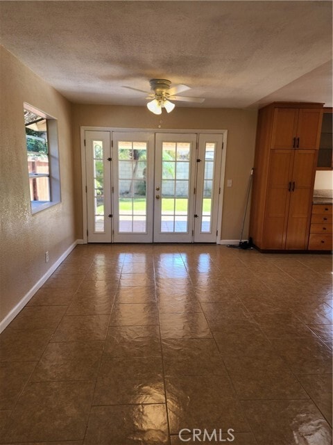 Building Photo - 8022 Mermaid Cir