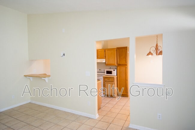 Building Photo - 5215 Condor St