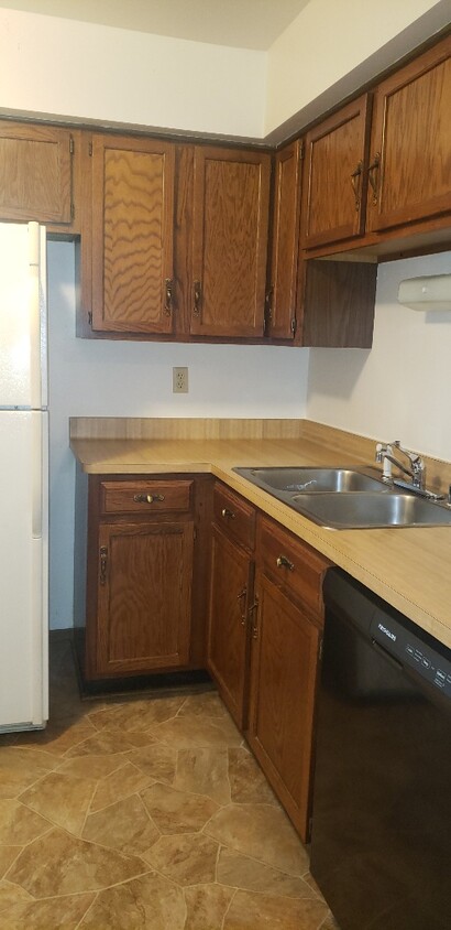Primary Photo - 4217 N 104th St