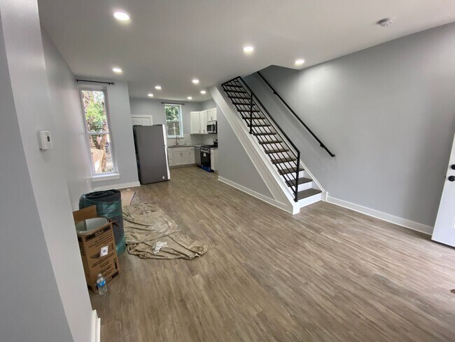 Foto del edificio - Newly Renovated 2 Bedroom 1 Bathroom House for Rent