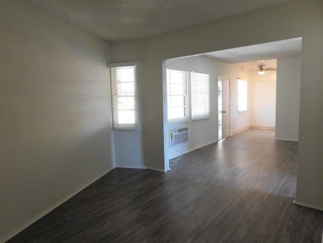 Building Photo - 5637 Strohm Ave