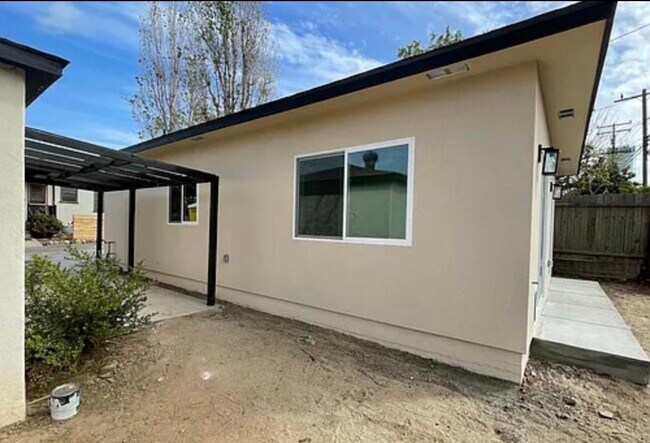 Foto del edificio - 69 Oak St