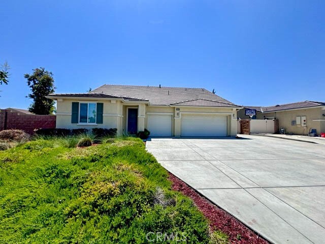 Building Photo - 34726 Yellow Root Ct