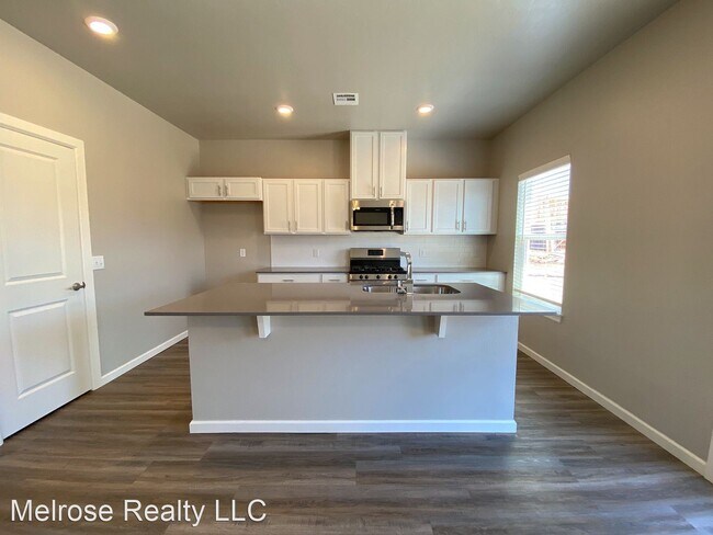 Foto del edificio - 3 br, 2.5 bath House - 13506 Bluejacket Drive