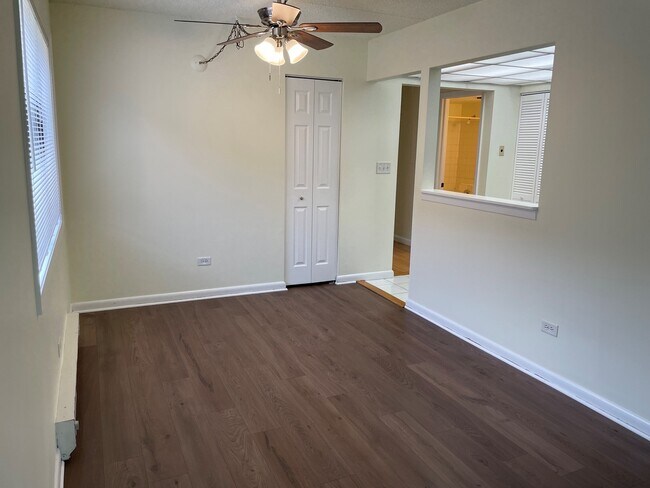 Foto del edificio - 244 Klein Creek Ct