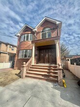 Building Photo - 61-41 173rd St