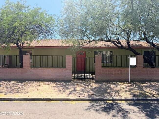 Foto del edificio - 203 S Cherry Ave