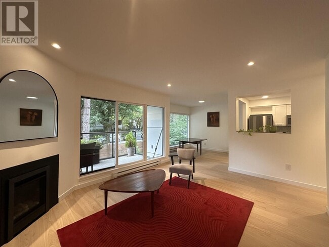 Photo du bâtiment - 1315-1315 W 7th Ave