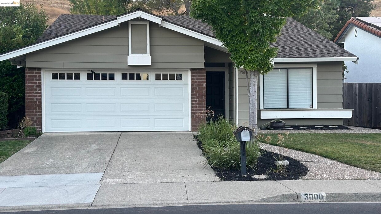 Foto principal - 3000 Sombrero Cir