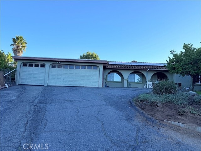 Foto principal - 1034 Avocado Ave