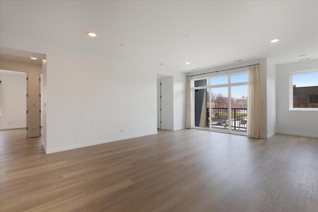 Foto del edificio - 204 S Leavitt St