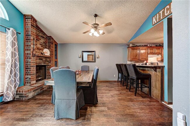 Foto del edificio - 3 Bed 2.5 Bath 2 Car Garage in Westmoor Ad...