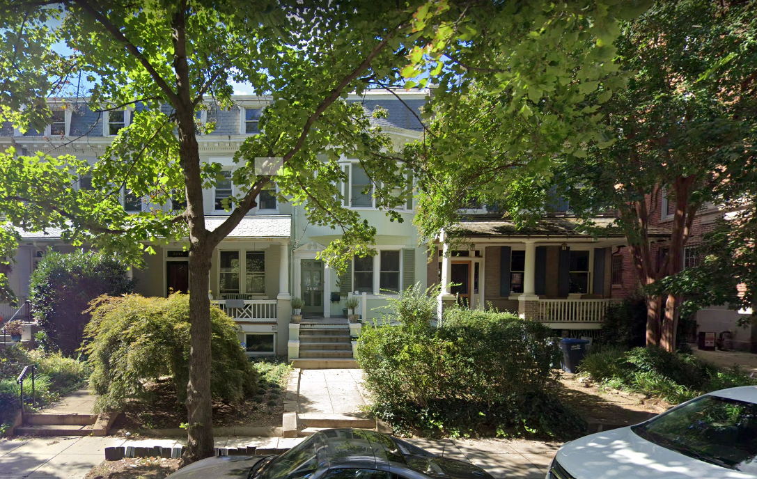 Foto principal - 2446 20th St NW
