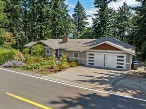 Building Photo - 16832 12th Ave SW