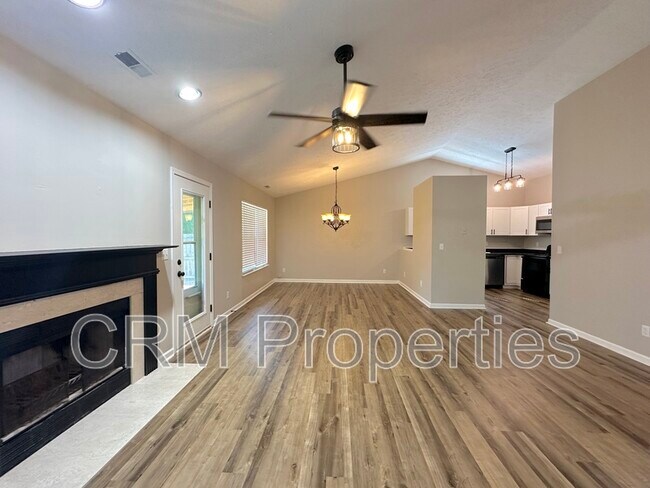 Foto del edificio - 2201 Waverly Dr