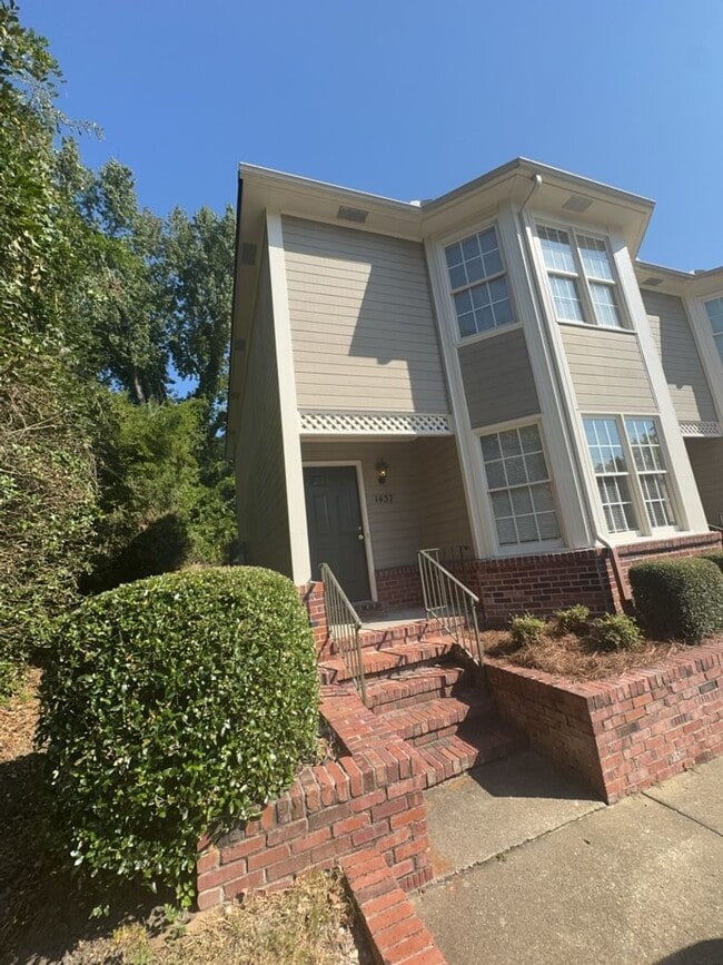 Building Photo - 1437 14th St