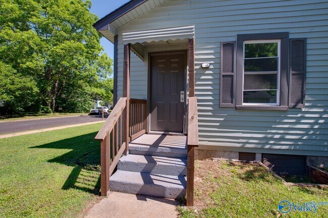 Foto del edificio - 3507 Dubose St SW