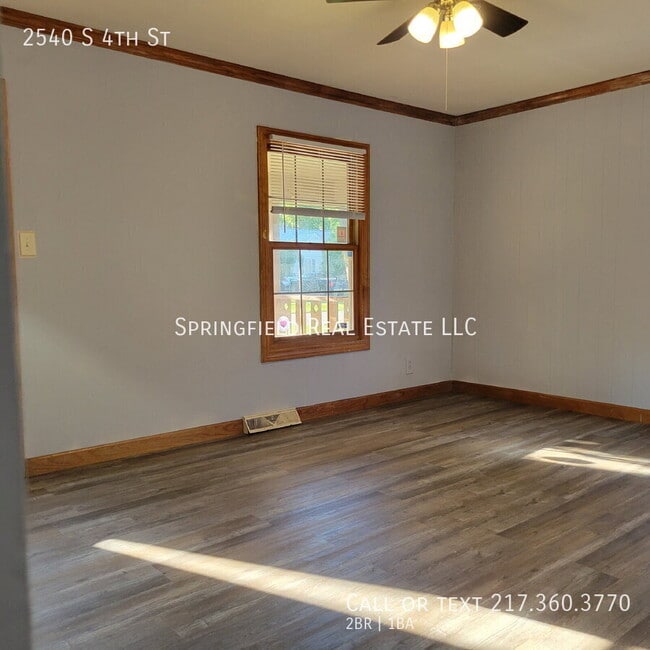 Building Photo - 2540 S 4th St