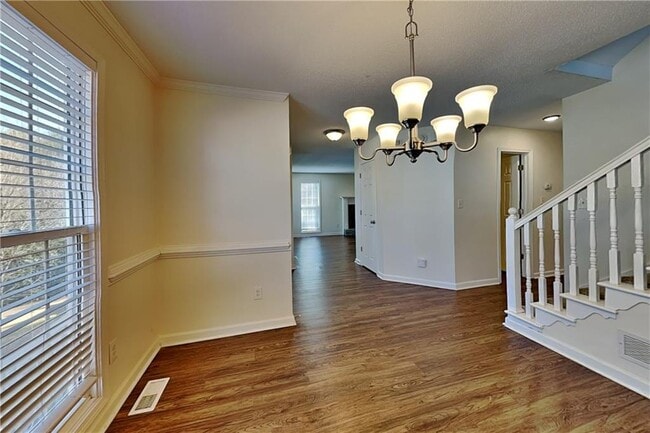 Building Photo - 162 Kipling Dr