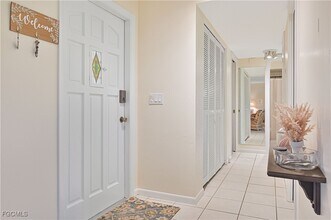 Building Photo - 4195 Lakewood Blvd