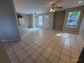 Building Photo - 221 N Scenic Loop