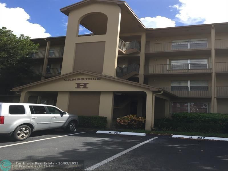 Foto del edificio - 1401 SW 128th Terrace