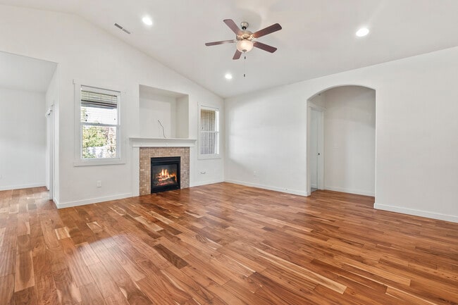 Building Photo - 120 S Voyage Ave