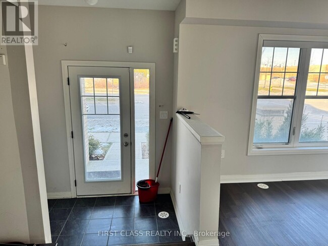 Photo du bâtiment - 25 Prince William Blvd