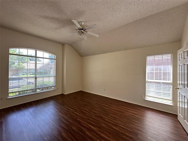 Building Photo - 5125 Highlands Dr
