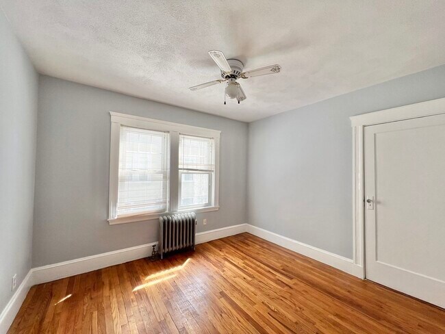 Building Photo - 135 Fayette St