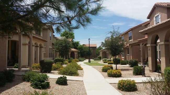 Photo - 4 Bedroom, 3 Bathroom Fincher Creek Home