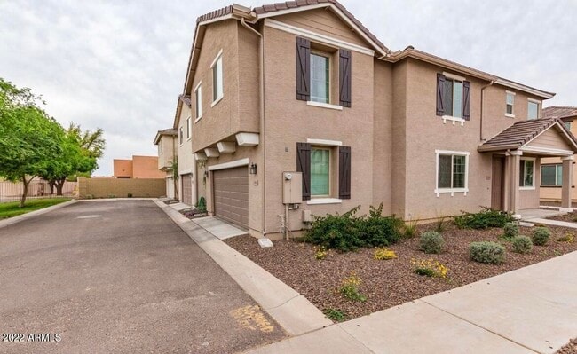 Building Photo - 2802 N 73rd Dr