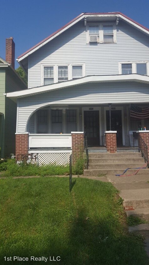 Primary Photo - 2253 Summit St