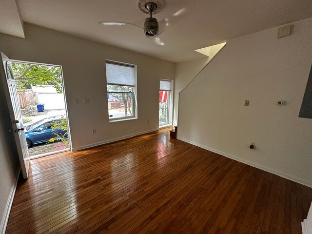 Foto del edificio - 1246 Duncan Pl NE