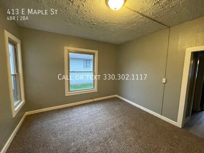 Foto del edificio - Four bedroom one two bathroom home for rent