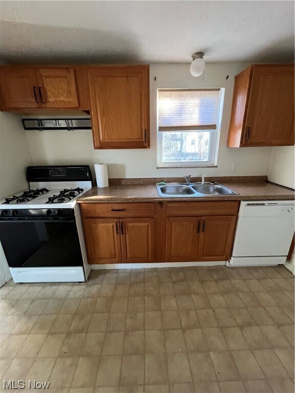 Building Photo - 5080 Haverford Dr