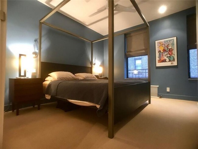 Foto del edificio - 257 W 18th St