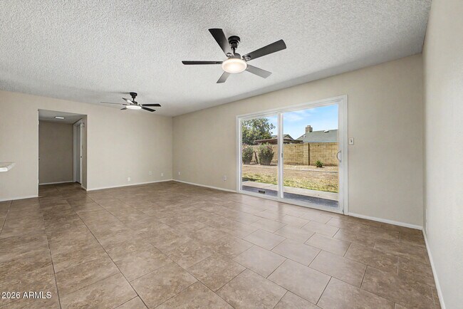 Foto del edificio - 4828 W Palo Verde Ave