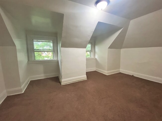 Building Photo - Highland Park - Apartments For Rent In Pittsburgh