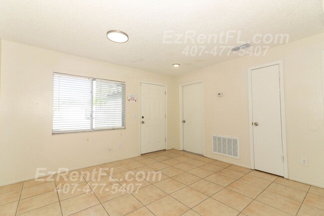 Foto del edificio - Recently Remodeled 3/2 in Orlando, FL