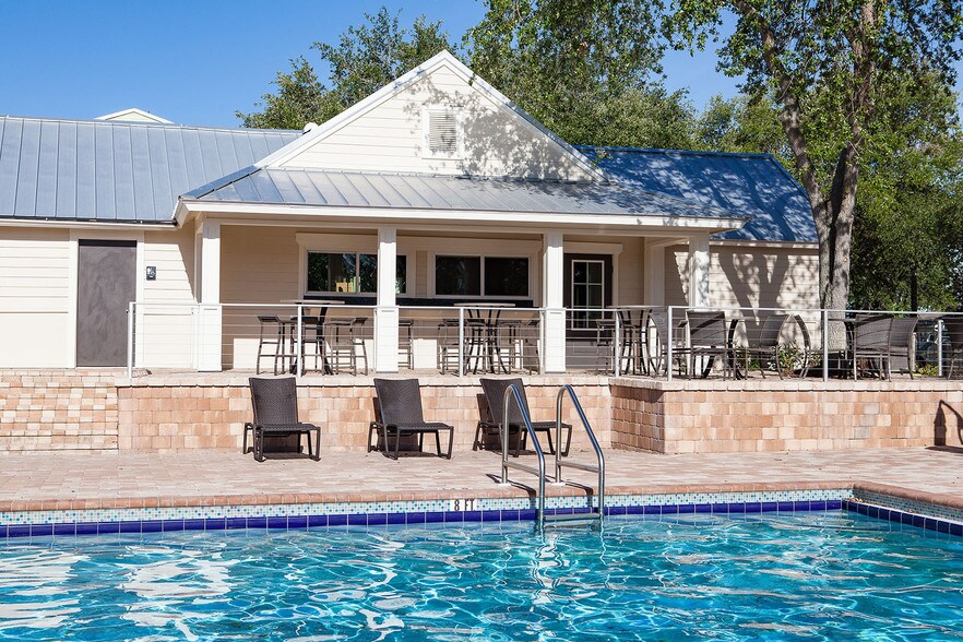 Bowery Bayside Apartments by Cortland Rentals Tampa, FL