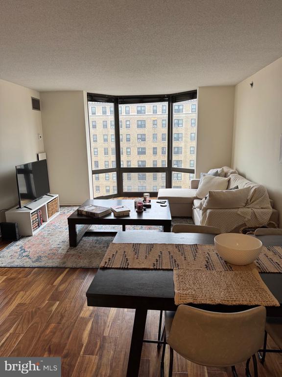 Foto del edificio - 2020 Walnut St
