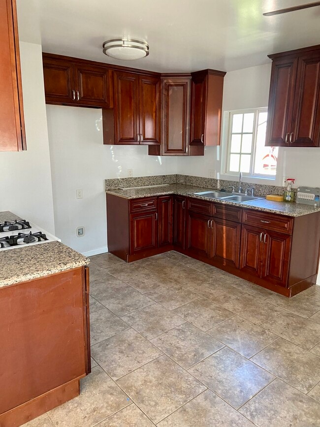 7817 Claybeck Ave, Sun Valley, CA 91352 House for Rent in Sun Valley