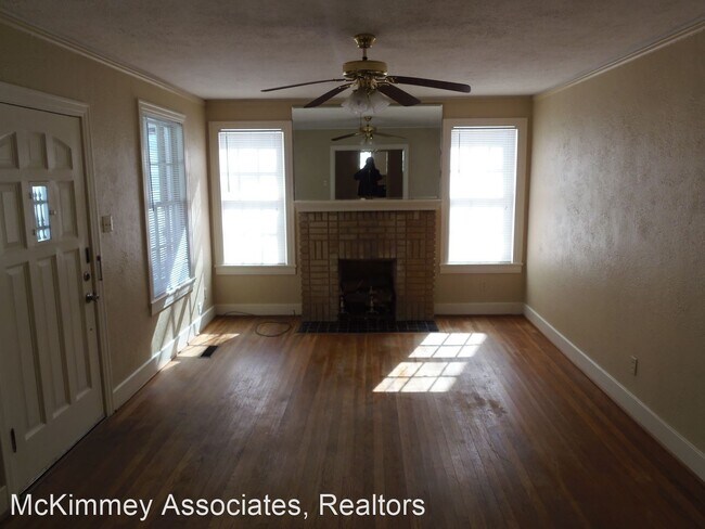 Building Photo - 3 br, 1 bath House - 3515 N. Magnolia