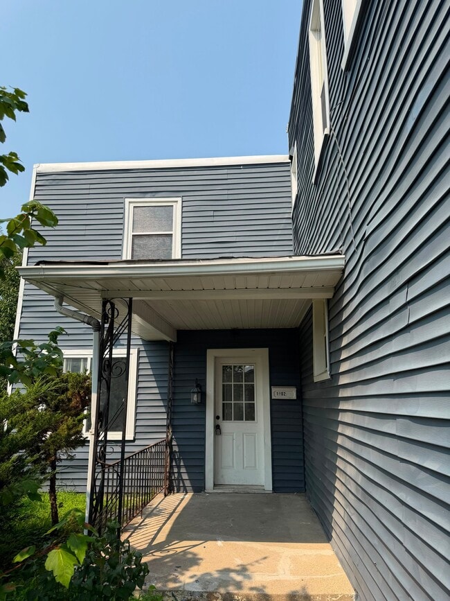 Foto del edificio - 1902 S Delaware St