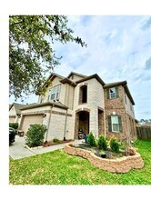 Building Photo - 4118 Lake Cypress Cir