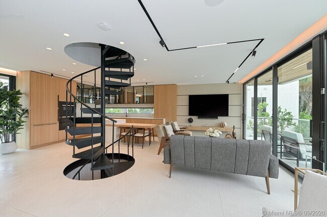 Foto del edificio - 288 Palm Ave