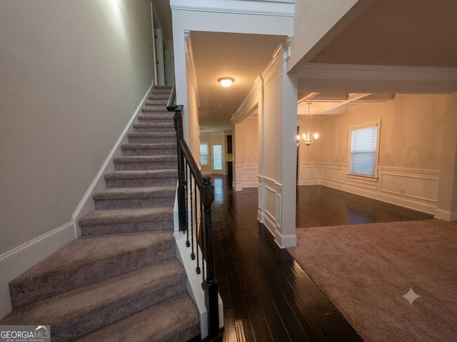 Building Photo - 165 Regency Pl