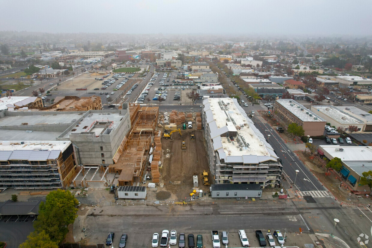 Legacy at Livermore Apartments 1934 1st St Livermore, CA