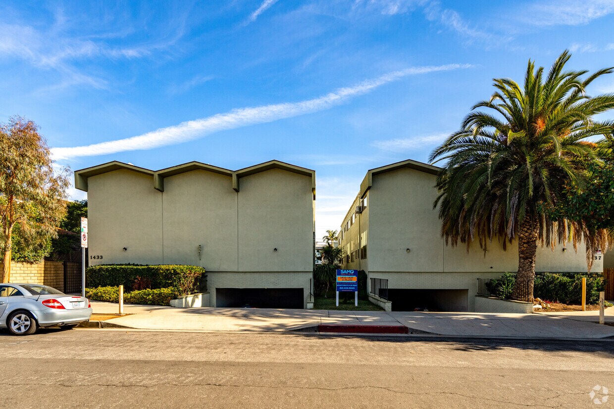 Exterior - AIRE Santa Monica